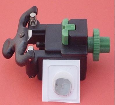 HIGH PRECISION SNAPPING CASE OPENER