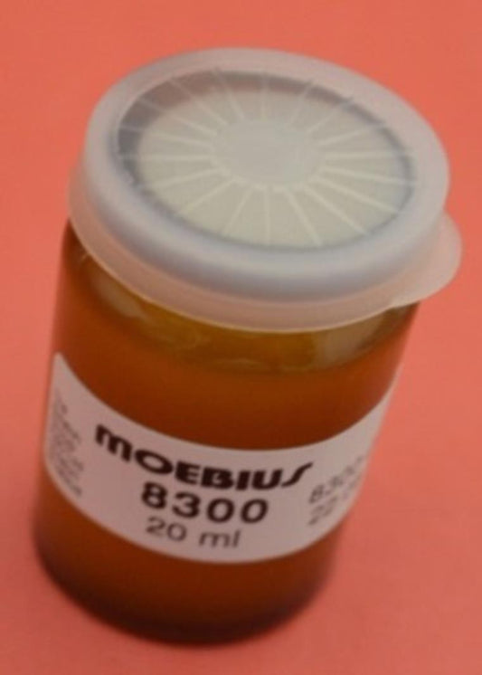 MOEBIUS 8300 FOR WINDING MECHANISM 20ML