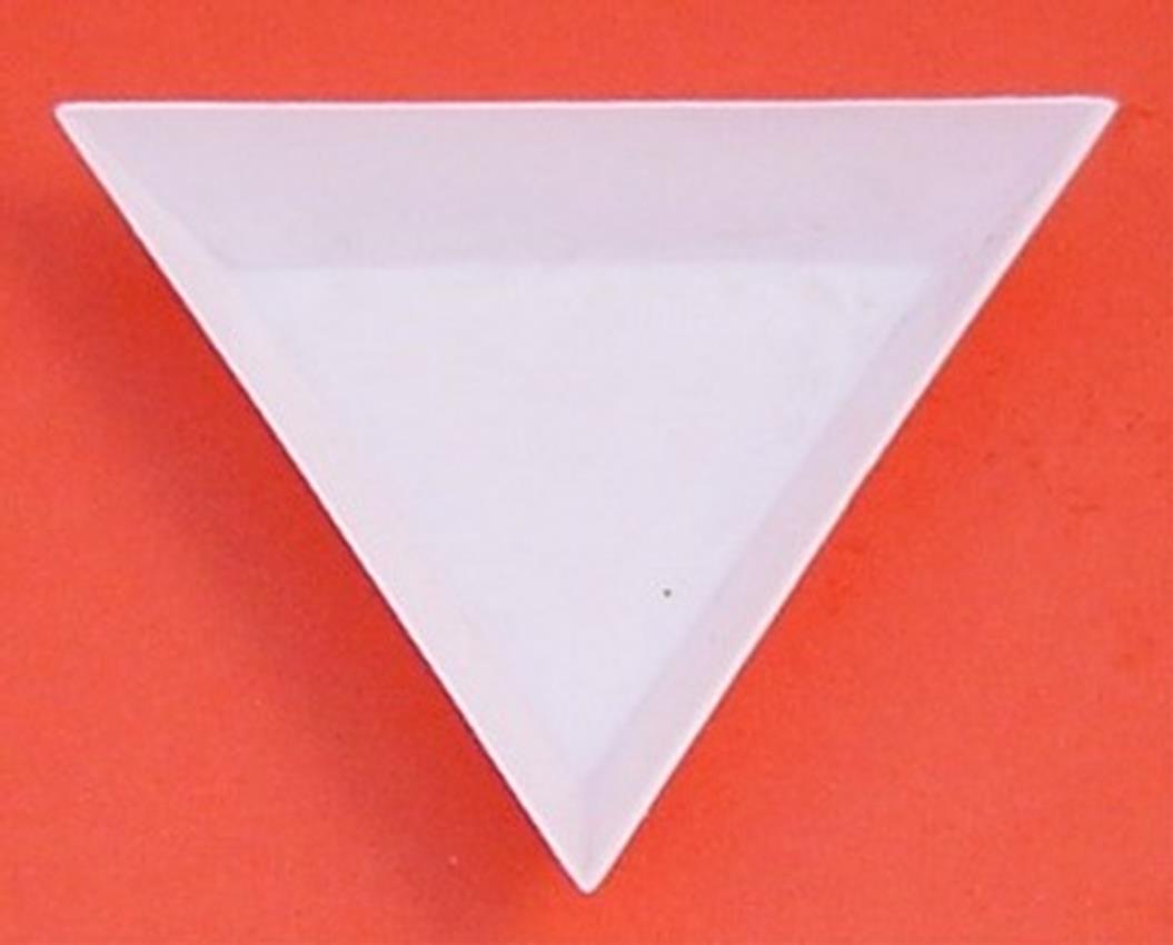 PLASTIC TRI TRAY